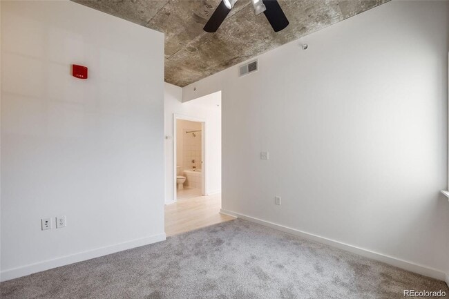 Building Photo - 275 S Harrison St