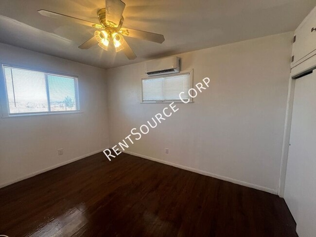 Building Photo - 26335 Community Blvd