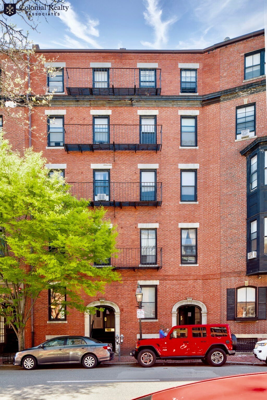 Building Photo - 92 Charles St