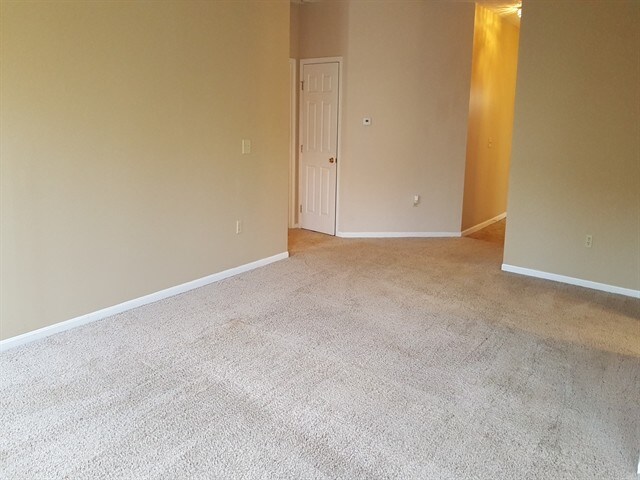 Building Photo - 5326 Mallet Club Dr