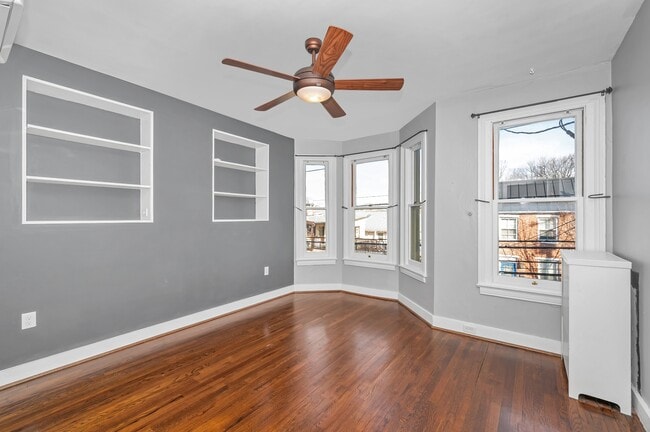 Building Photo - 12 E South St