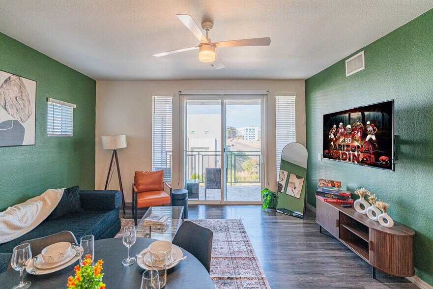 Building Photo - 9600 W Georgia Ave