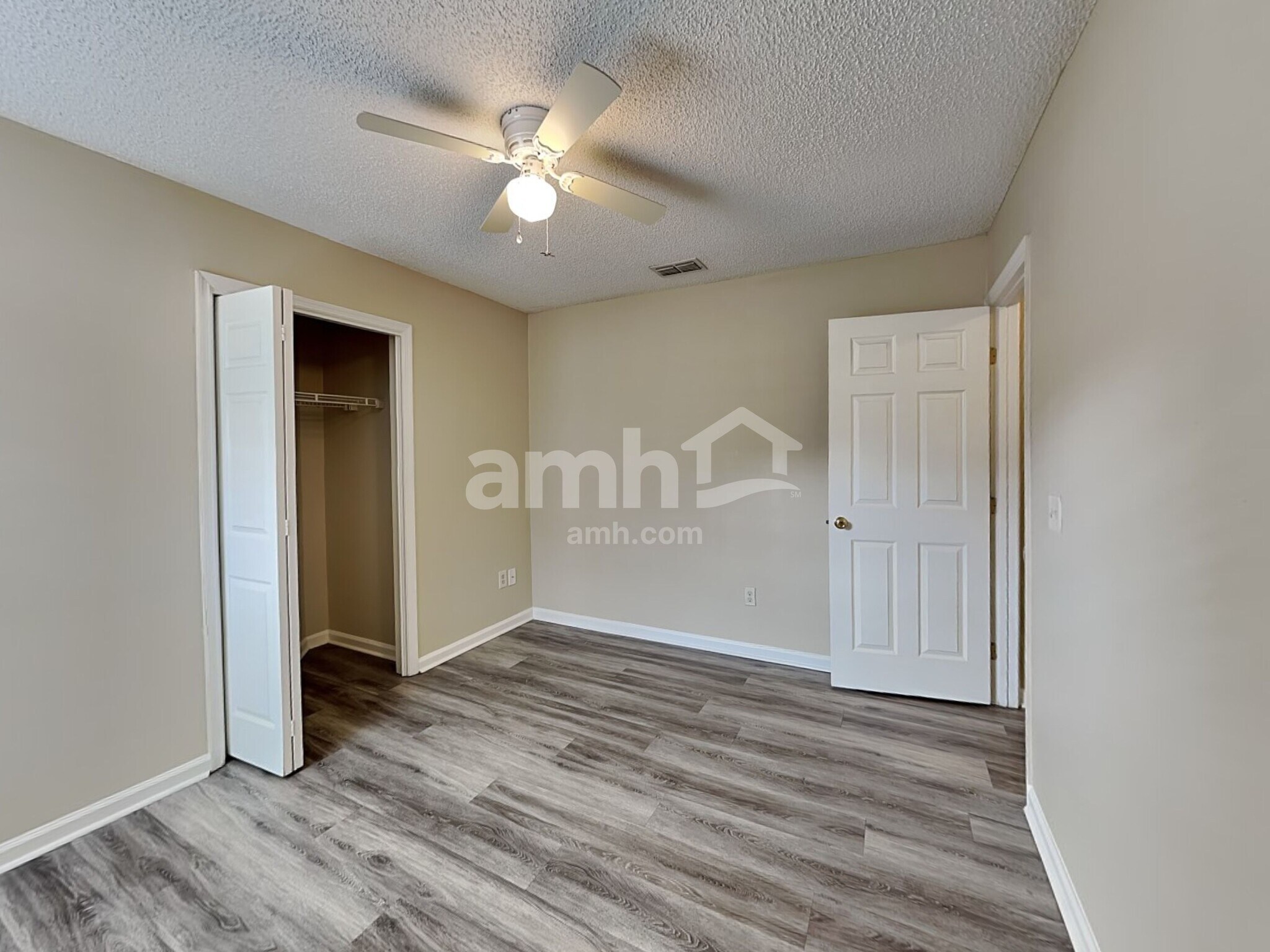 Building Photo - 1157 Windy Willows Dr