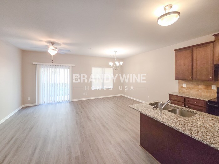 Building Photo - 1930 Old Dogwood