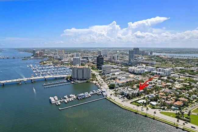 Building Photo - 917 N Flagler Dr