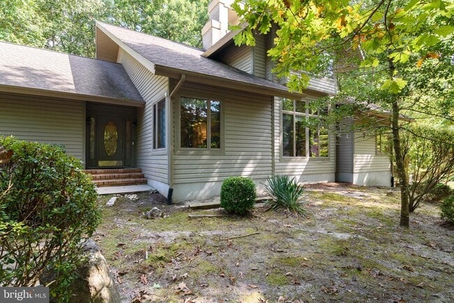 Primary Photo - 23615 Quail Hollow Cir
