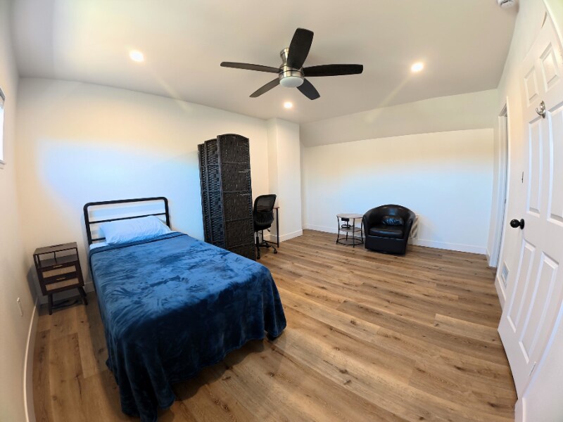 Building Photo - 6418 Garber Ave