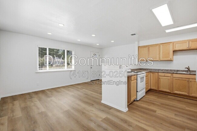 Building Photo - 47803 Harris St
