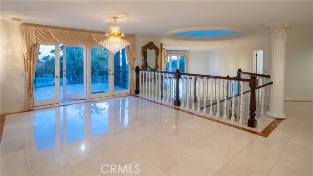 Building Photo - 984 La Cresta Pl