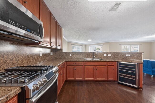 Building Photo - 18110 Rexine Ln