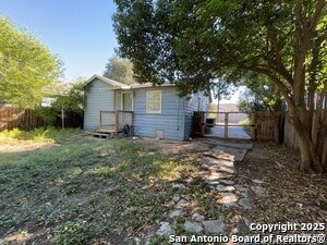 Building Photo - 919 Ripley Ave