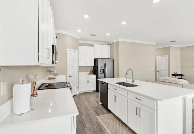 Building Photo - 9782 Coneflower Ct