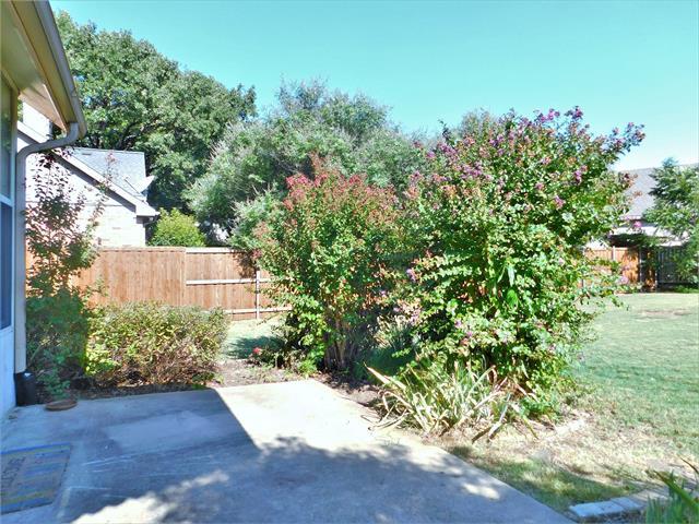Building Photo - 1828 Andover Ln