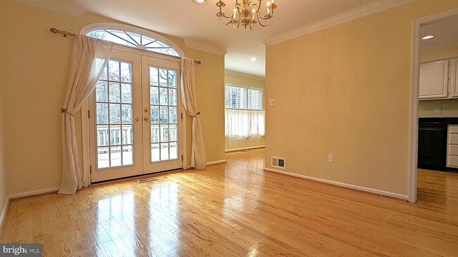 Building Photo - 1379 Heritage Oak Way