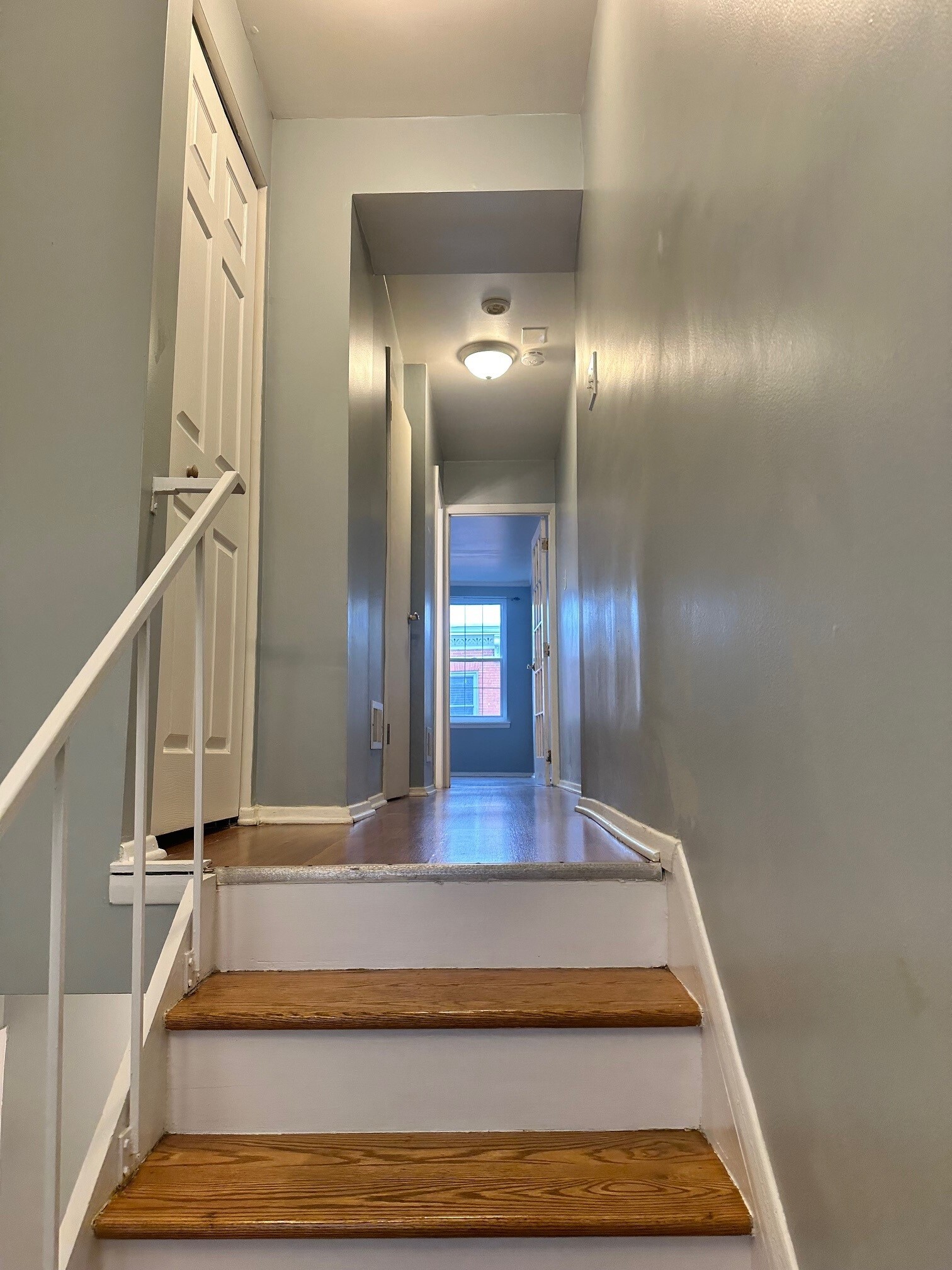 Building Photo - 2114 Moyer St