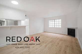 Building Photo - 4651 Cahuenga Blvd