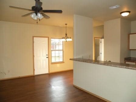 Building Photo - 1141 S Tottenham Ct