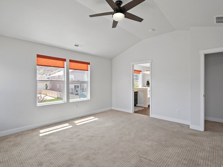 Building Photo - 4859 W Lower Bend Dr