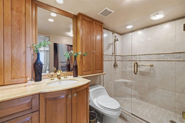 Building Photo - 9495 Blind Pass Rd