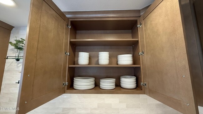 Building Photo - 3439 Highwood Ct