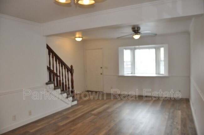 Building Photo - 430 N 470 W