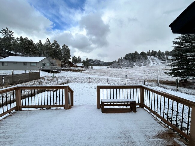 Building Photo - Recently Renovated Beautiful Forest Lakes Home - 3bd/ 2ba w/Attached Garage