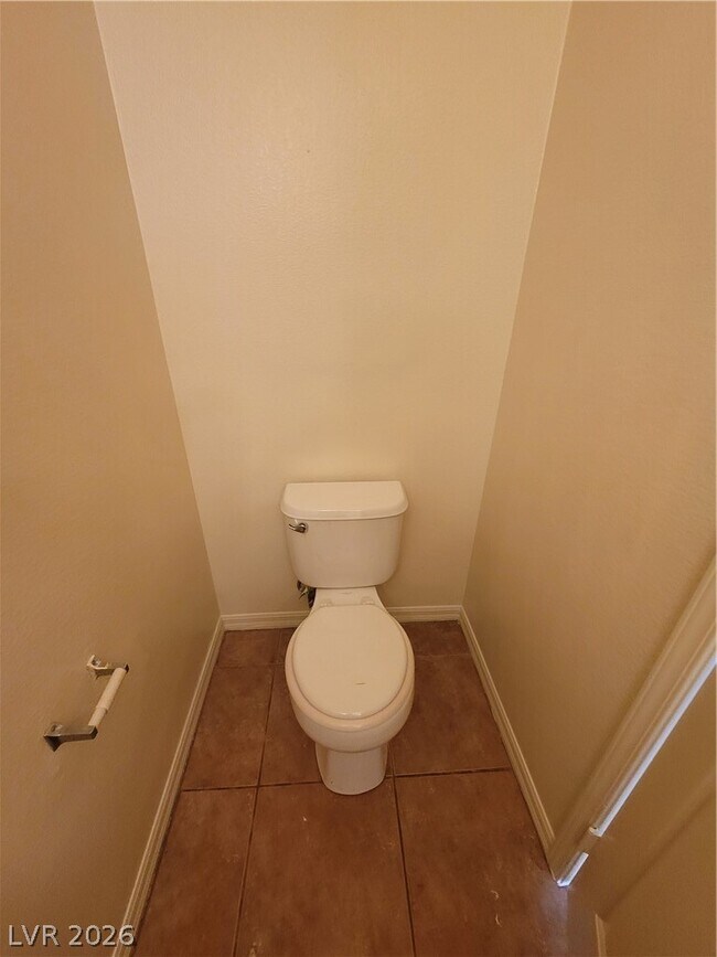 Building Photo - 7817 W Falcon Wing Ave