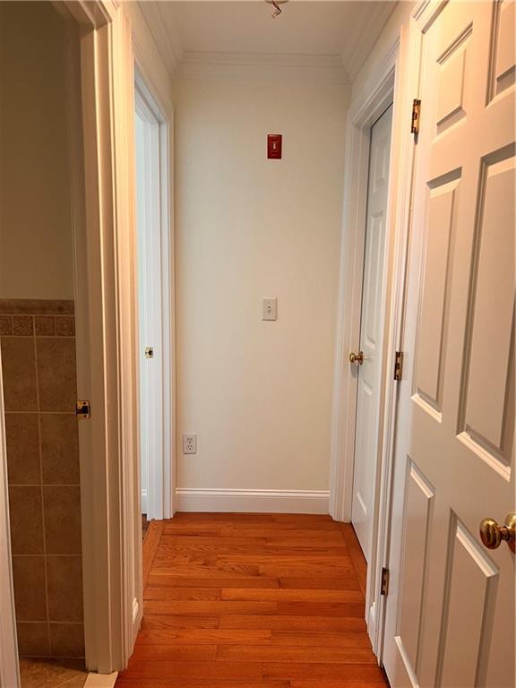 Building Photo - 33 Starr Dr W