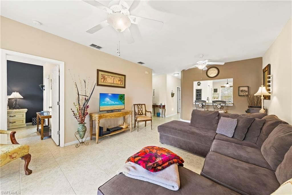 Building Photo - 14960 Vista View Way