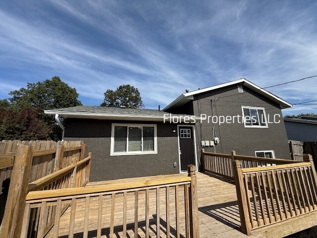 Building Photo - 1413 Cranwood Dr