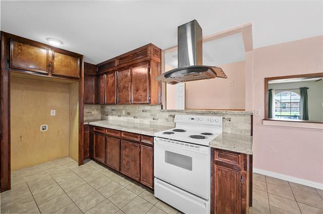 Building Photo - 301 W Grenoble Dr
