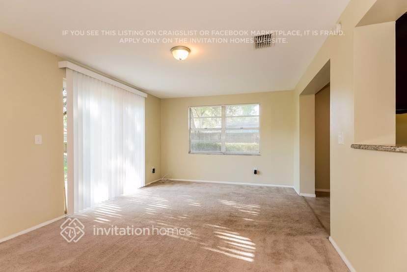 Building Photo - 6419 Willow Wood Ct