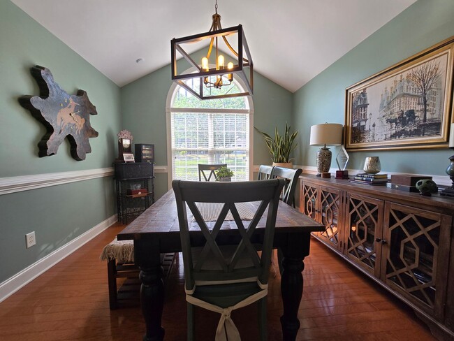 Building Photo - 355 Orchard Falls Dr