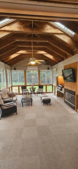 Building Photo - 1740 Magnolia Ct
