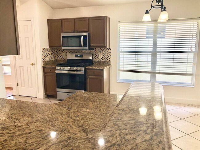 Building Photo - 4286 Shadow Creek Cir