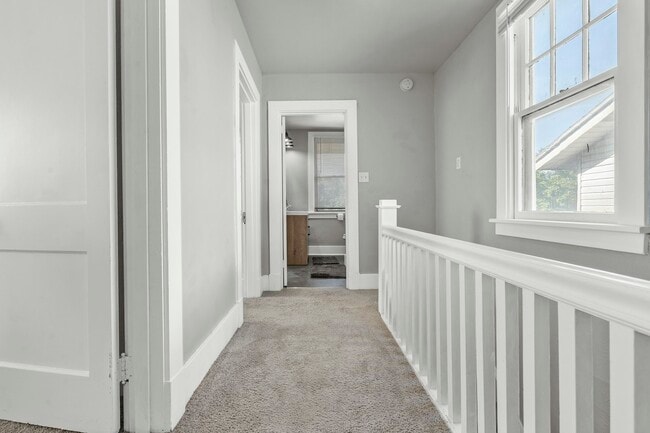 Building Photo - 5218 Columbo St