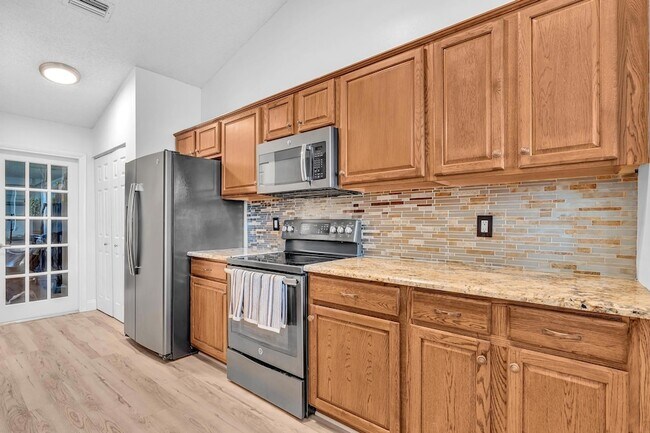Building Photo - 8099 Cassia Dr
