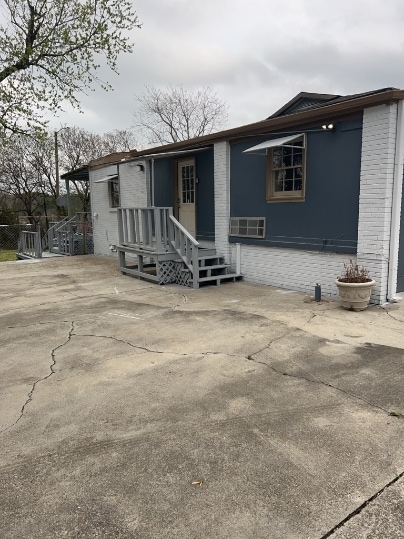 Building Photo - 1595 Slaughter Rd