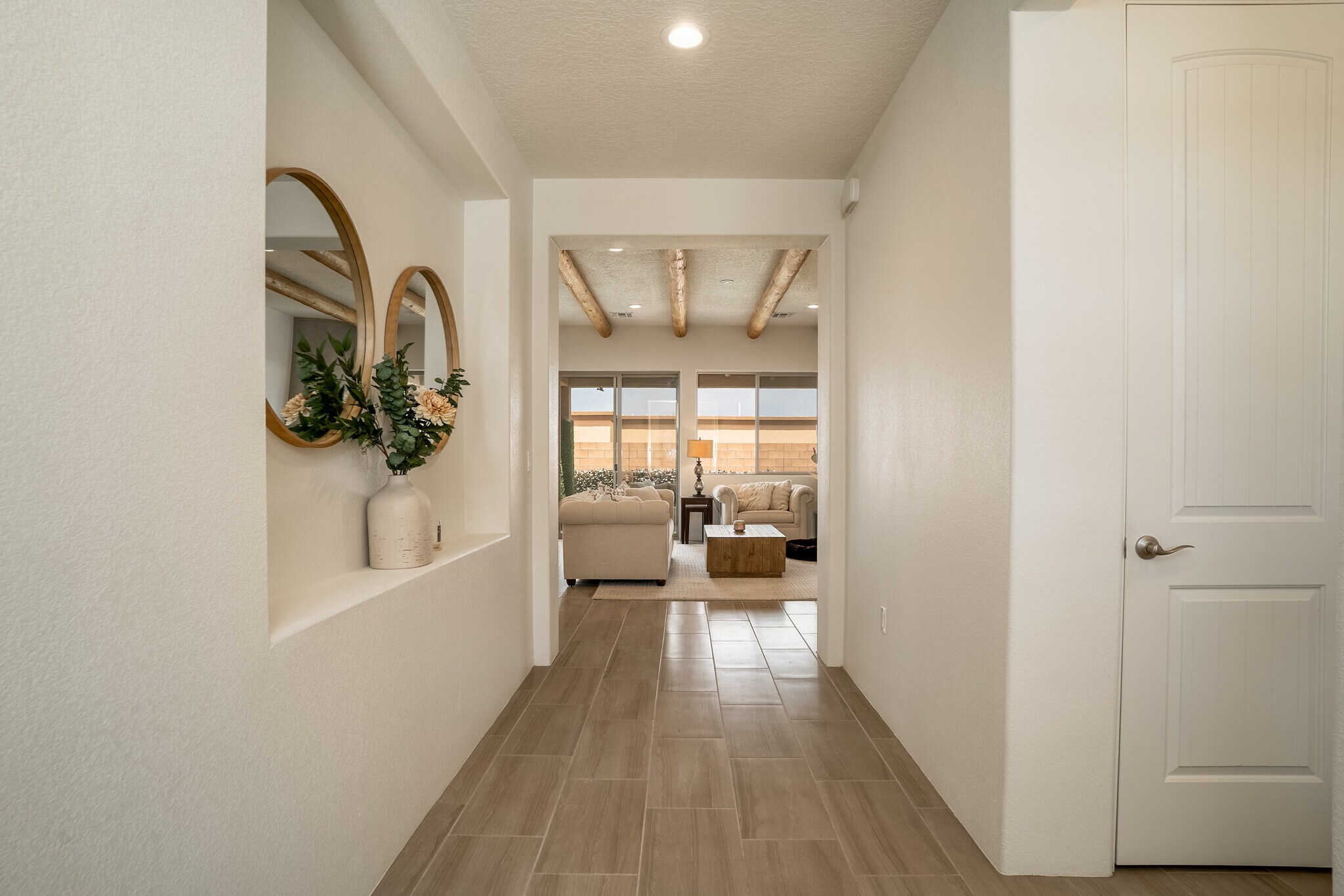 Building Photo - 1 Camino Cerro Escondido