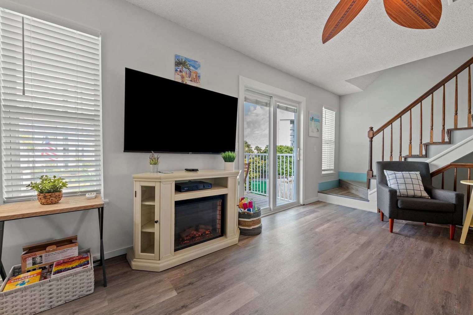 Building Photo - 22 Moreno Point Rd