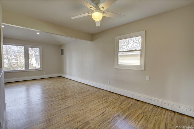 Building Photo - 207 Catherine Ave