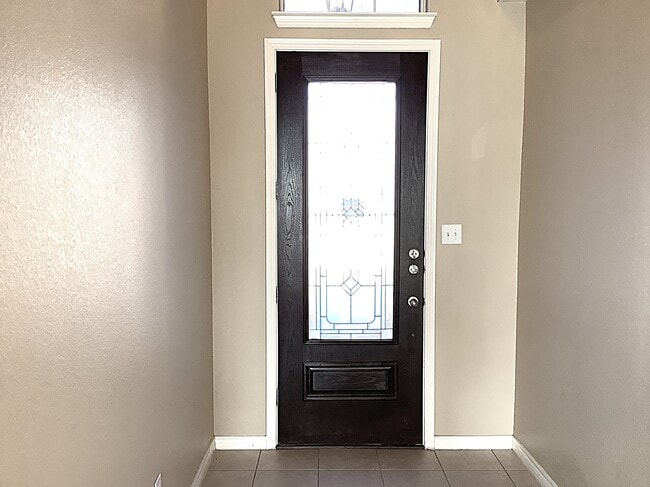 Building Photo - 107 Monticello Dr