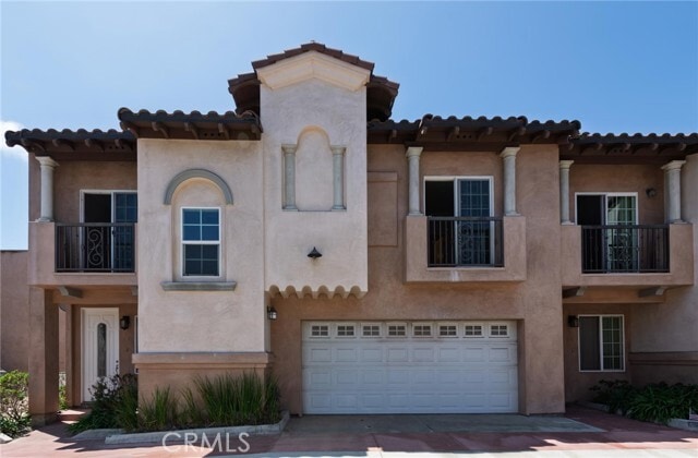 Primary Photo - 2460 Newport Blvd