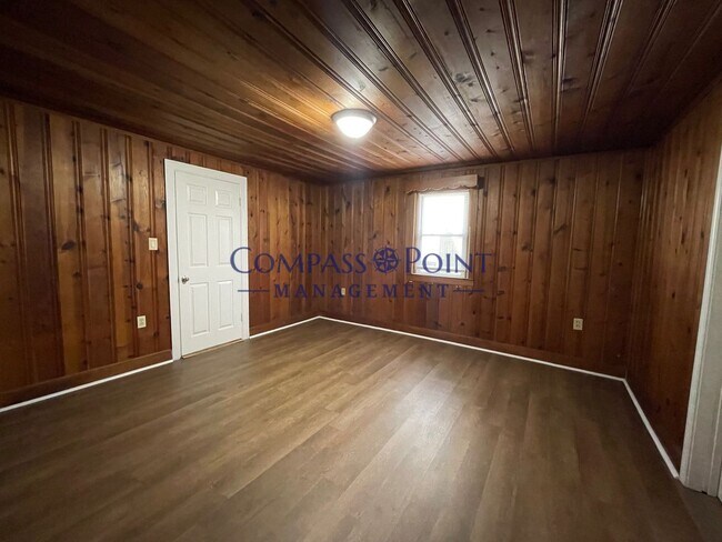 Building Photo - COME RELAX IN YOUR NEW HOME! -First Month's Rent Free!