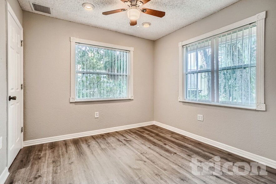 Building Photo - 312 Bahia Cir