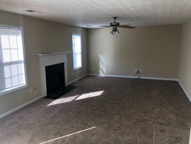 Building Photo - Wonderful 4 Bed 3 Bath home in Walton Co C...