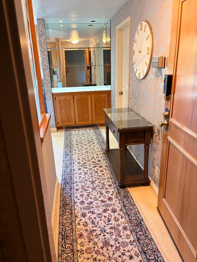 Building Photo - 5875 Friars Rd