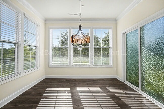 Building Photo - 1569 Cambria Ct