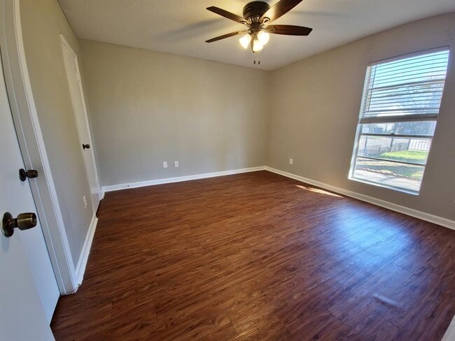 Building Photo - 4502 Turnstone Dr
