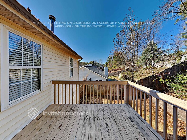 Building Photo - 472 Shoal Cir